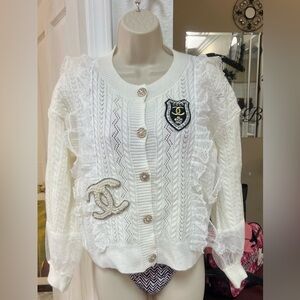 Women cardigan. White. No tags. Excellent condition!